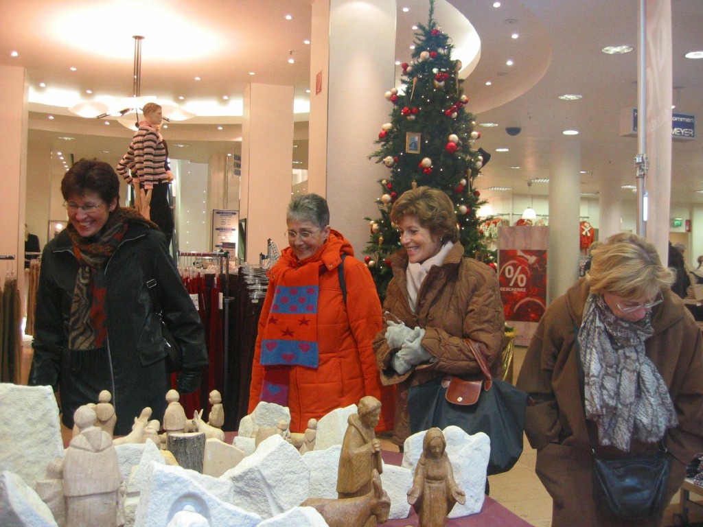2004-12-10-Muenster-Weihnachtsmarkt50.jpg